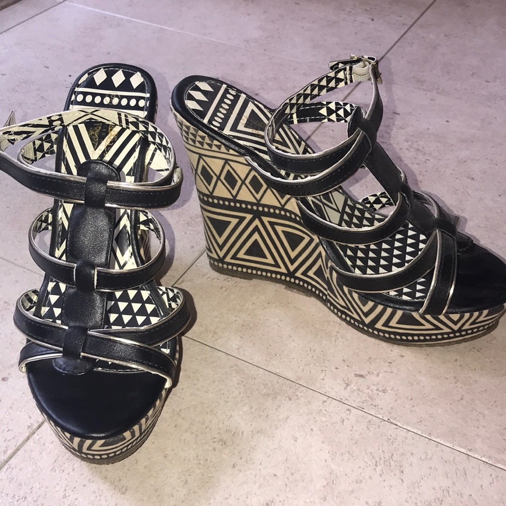 Aztec print wedges